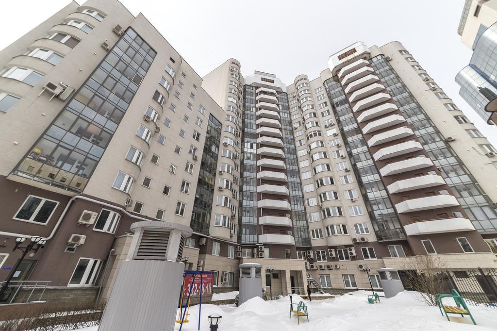 Apartment Domashny Uyut Na Belinskogo 41 Luxe エカテリンブルク エクステリア 写真